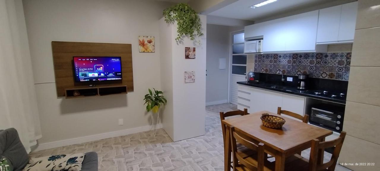Residencial Bernardo, Meia Quadra Do Trapiche Florianopolis Ngoại thất bức ảnh